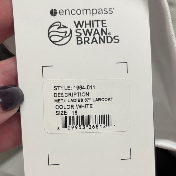 META White Lab Coat - Picture 9 of 9